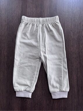 NWOT 6-12M Neutral Beige/Light Green Jogger Pants - Comfortable Elastic Waist